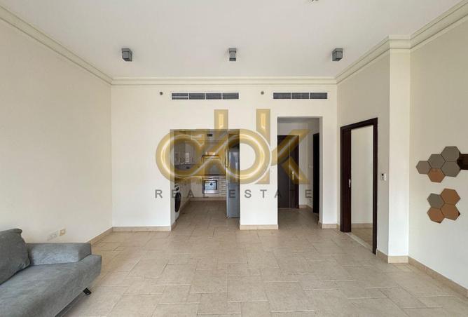 54009327 - Property Image 2