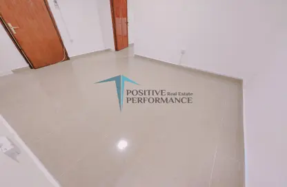 شقة - غرفة نوم - 1 حمام للايجار في فريج كليب - الدوحة