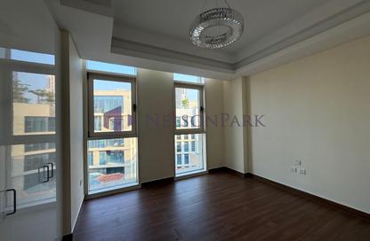 Apartment - 2 Bedrooms - 3 Bathrooms for rent in Crystal Residence - Gewan Island - The Pearl Island - Doha