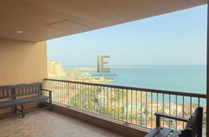 Apartment - 2 Bedrooms - 3 Bathrooms for rent in West Porto Drive - Porto Arabia - The Pearl Island - Doha