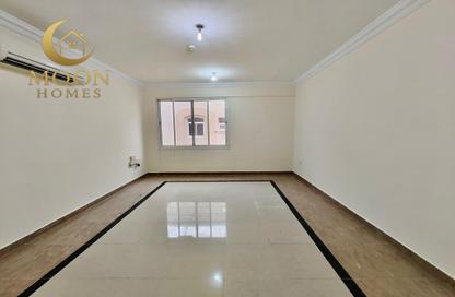 Apartment - 2 Bedrooms - 2 Bathrooms for rent in Al Sadd Road - Al Sadd - Doha