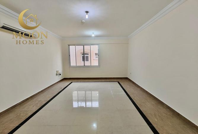 54830265 - Property Main Image