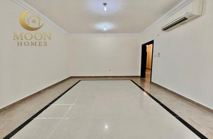 Apartment - 2 Bedrooms - 2 Bathrooms for rent in Al Sadd Road - Al Sadd - Doha