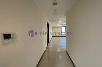 Apartment - 1 Bedroom - 2 Bathrooms for rent in Porto Arabia - The Pearl Island - Doha