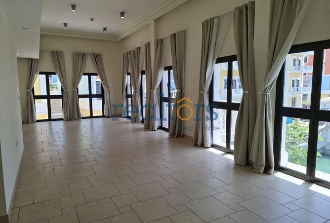 56317247 - Property Image 2