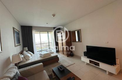Apartment - Studio - 1 Bathroom for rent in Viva East - Viva Bahriyah - The Pearl Island - Doha