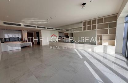 Apartment - 2 Bedrooms - 4 Bathrooms for sale in Seef Lusail Tower 1 - Seef Lusail - Lusail City - Lusail