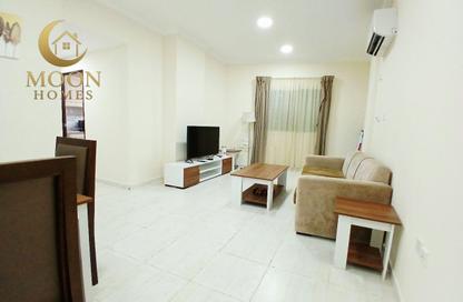 Apartment - 1 Bedroom - 1 Bathroom for rent in Umm Ghuwailina 4 - Umm Ghuwailina - Doha