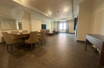 Apartment - 1 Bedroom - 2 Bathrooms for rent in East Porto Drive - Porto Arabia - The Pearl Island - Doha
