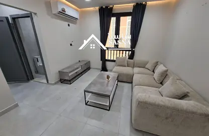 Apartment - 2 Bedrooms - 2 Bathrooms for rent in Al Duhail - Al Duhail - Doha