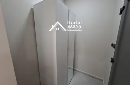 شقة - 2 غرف نوم - 2 حمامات للايجار في الدحيل - الدحيل - الدوحة