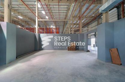Warehouse - Studio - 1 Bathroom for rent in East Industrial Street - Birkat Al Awamer - Al Wakra