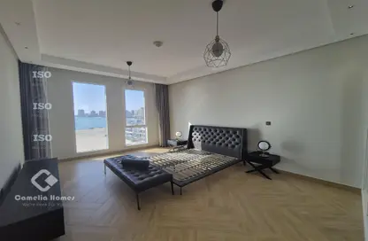 Apartment - 2 Bedrooms - 3 Bathrooms for rent in Viva West - Viva Bahriyah - The Pearl Island - Doha