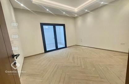 مجمع سكني - 5 غرف نوم - 5 حمامات للايجار في شارع النعمان - العزيزية - الدوحة