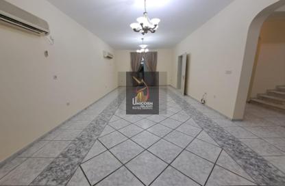 Compound - 3 Bedrooms - 3 Bathrooms for rent in Old Airport Road - Old Airport Road - Doha