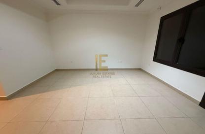 Apartment - 1 Bedroom - 2 Bathrooms for rent in East Porto Drive - Porto Arabia - The Pearl Island - Doha Apartment - 1 Bedroom - 2 Bathrooms for rent in East Porto Drive - Porto Arabia - The Pearl Island - Doha