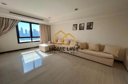 Apartment - 1 Bedroom - 2 Bathrooms for rent in East Porto Drive - Porto Arabia - The Pearl Island - Doha