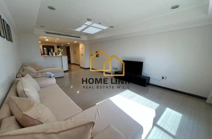Apartment - 1 Bedroom - 2 Bathrooms for rent in East Porto Drive - Porto Arabia - The Pearl Island - Doha
