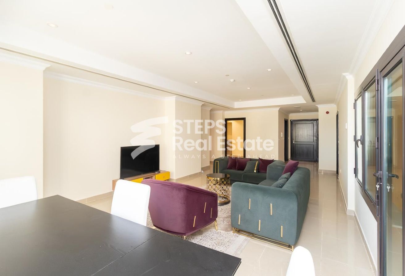 Luxurious Apartment with Balcony for Rent