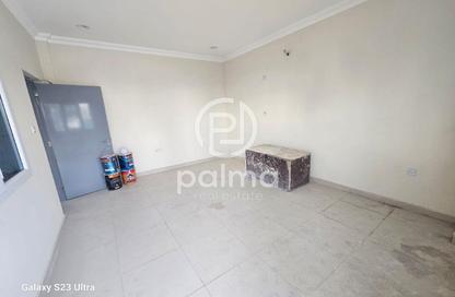 Warehouse - Studio - 7+ Bathrooms for rent in East Industrial Street - Birkat Al Awamer - Al Wakra