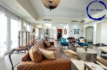 Apartment - 3 - 4 for sale in East Porto Drive - Porto Arabia - The Pearl Island - Doha