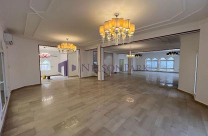 Villa - 4 Bedrooms - 6 Bathrooms for rent in Onaiza - Onaiza - Doha