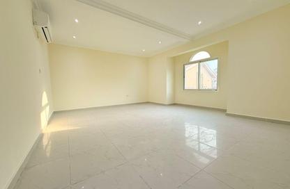 مجمع سكني - 3 غرف نوم - 3 حمامات للايجار في شارع  بو هامو - أبو هامور - الدوحة