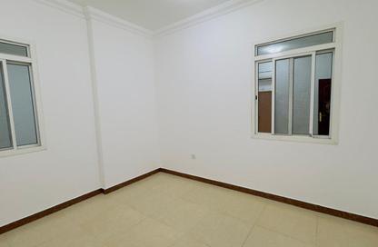 Apartment - 3 Bedrooms - 3 Bathrooms for rent in Al Muntazah - Doha