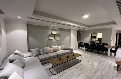 Apartment - 1 Bedroom - 2 Bathrooms for rent in East Porto Drive - Porto Arabia - The Pearl Island - Doha