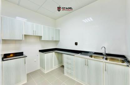 Apartment - 3 Bedrooms - 3 Bathrooms for rent in Al Jazeera Street - Fereej Bin Mahmoud North - Fereej Bin Mahmoud - Doha Apartment - 3 Bedrooms - 3 Bathrooms for rent in Al Jazeera Street - Fereej Bin Mahmoud North - Fereej Bin Mahmoud - Doha