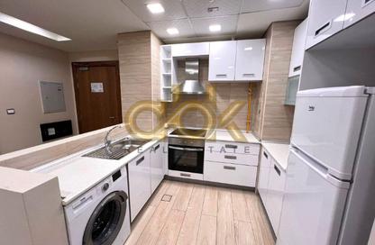 Apartment - 2 Bedrooms - 3 Bathrooms for rent in Al Erkyah City - Lusail