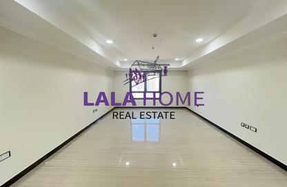 Apartment - 1 - 2 for rent in East Porto Drive - Porto Arabia - The Pearl Island - Doha