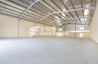 Warehouse - Studio - 1 Bathroom for rent in East Industrial Street - Birkat Al Awamer - Al Wakra