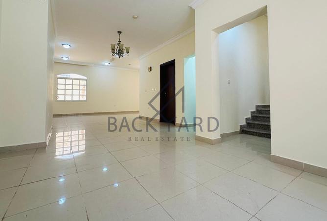 55682350 - Property Image 2