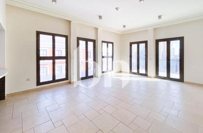 Apartment - 3 Bedrooms - 3 Bathrooms for rent in Qanat Quartier - The Pearl Island - Doha