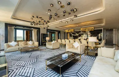 Penthouse - 4 Bedrooms - 5 Bathrooms for rent in Tower 12 - Porto Arabia - The Pearl Island - Doha