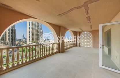 Apartment - 1 Bedroom - 2 Bathrooms for sale in West Porto Drive - Porto Arabia - The Pearl Island - Doha