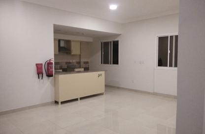 Apartment - 1 Bedroom - 1 Bathroom for rent in Umm Ghuwailina 4 - Umm Ghuwailina - Doha Apartment - 1 Bedroom - 1 Bathroom for rent in Umm Ghuwailina 4 - Umm Ghuwailina - Doha