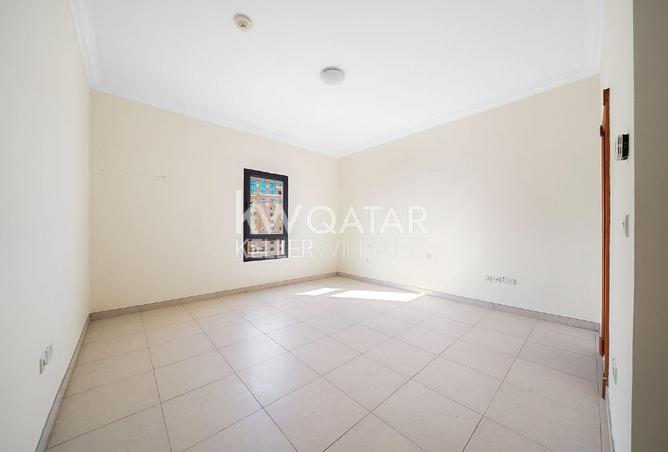 57513216 - Property Image 3