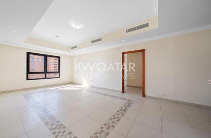 Apartment - 1 Bedroom - 1 Bathroom for rent in West Porto Drive - Porto Arabia - The Pearl Island - Doha Apartment - 1 Bedroom - 1 Bathroom for rent in West Porto Drive - Porto Arabia - The Pearl Island - Doha