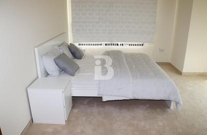 Apartment - 2 Bedrooms - 3 Bathrooms for sale in Tower 1 - Porto Arabia - The Pearl Island - Doha