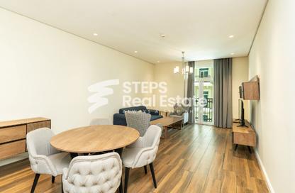Apartment - 2 Bedrooms - 3 Bathrooms for sale in Floresta Gardens - Floresta Gardens - The Pearl Island - Doha