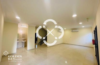 Villa - 6 Bedrooms - 6 Bathrooms for rent in Al Kheesa - Al Kheesa - Umm Salal Mohammed Villa - 6 Bedrooms - 6 Bathrooms for rent in Al Kheesa - Al Kheesa - Umm Salal Mohammed