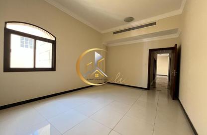 Apartment - 3 Bedrooms - 3 Bathrooms for rent in Al Nasr Street - Al Nasr - Doha Apartment - 3 Bedrooms - 3 Bathrooms for rent in Al Nasr Street - Al Nasr - Doha
