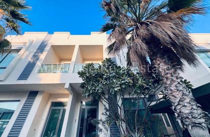 Apartment - 2 Bedrooms - 4 Bathrooms for rent in Al Kheesa - Al Kheesa - Umm Salal Mohammed