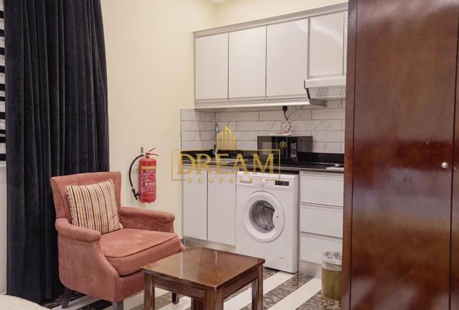 53005005 - Property Image 3