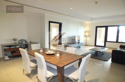 Apartment - 1 Bedroom - 2 Bathrooms for rent in Tower 13 - Porto Arabia - The Pearl Island - Doha