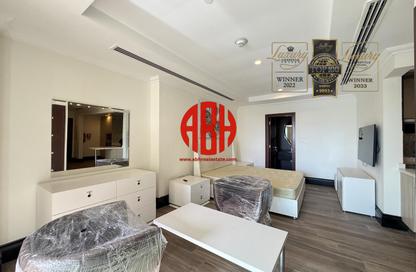 Apartment - Studio - 1 Bathroom for rent in Viva West - Viva Bahriyah - The Pearl Island - Doha