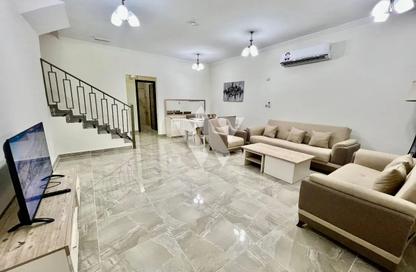 Compound - 4 - 4 for sale in Al Wukair - Al Wukair - Al Wakra