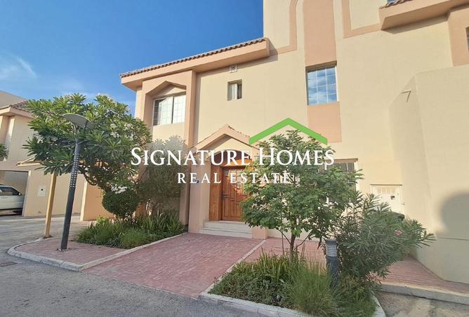 54492632 - Property Image 2